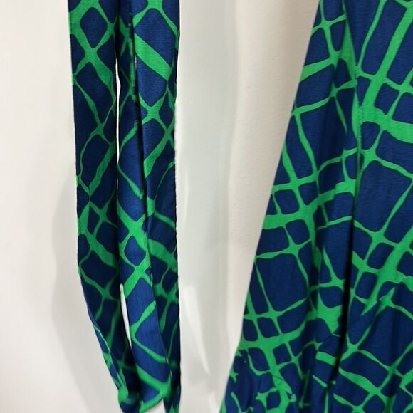 Escapada Dress with Tie Belt - Picture 3 of 5